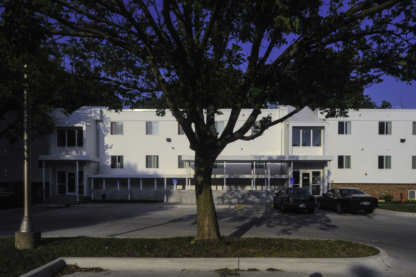 *Eastwood Apartments ASK Studio