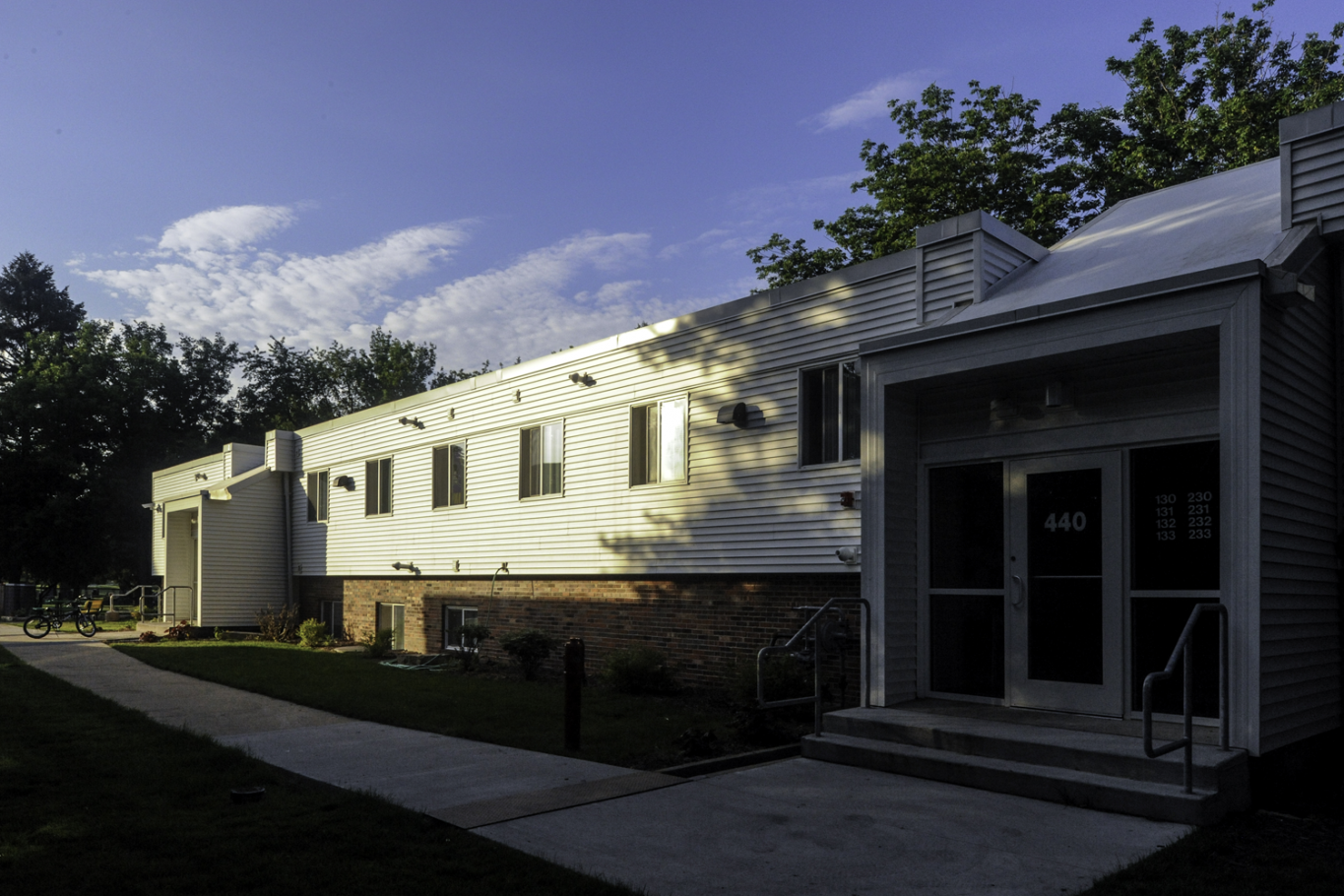 *Eastwood Apartments ASK Studio